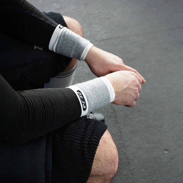 EC3D Pro Cut Resistant Wrist Sleeve – Scoff's Hockey Shop