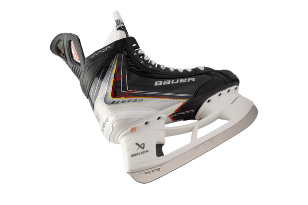 Bauer Vapor Flypro Skate- Intermediate